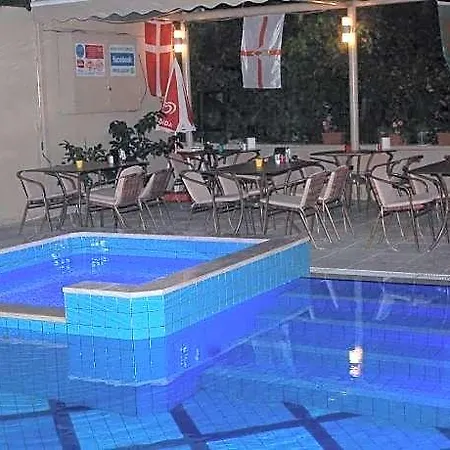 Ξενοδοχείο Ecem 3*